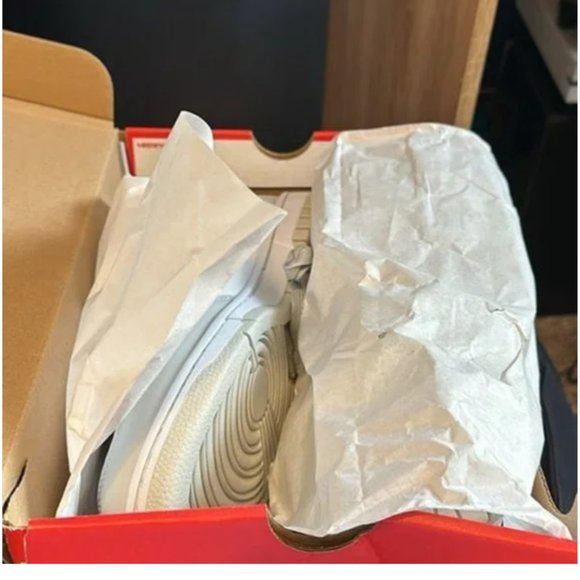 Nike Dunks Gray Women's 8.5 - Picture 2 of 3